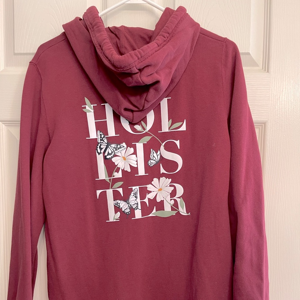 Like new! Holster Girls sweatshirt